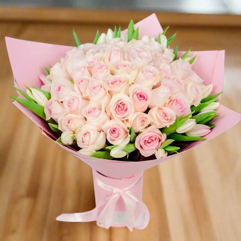 25 Pink Roses Grand Bouquet - UAE