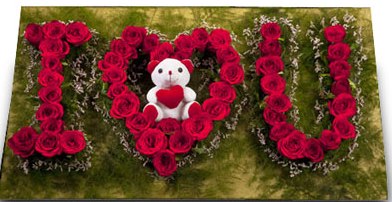 I Love You - Flowers made with a teddy bear - India