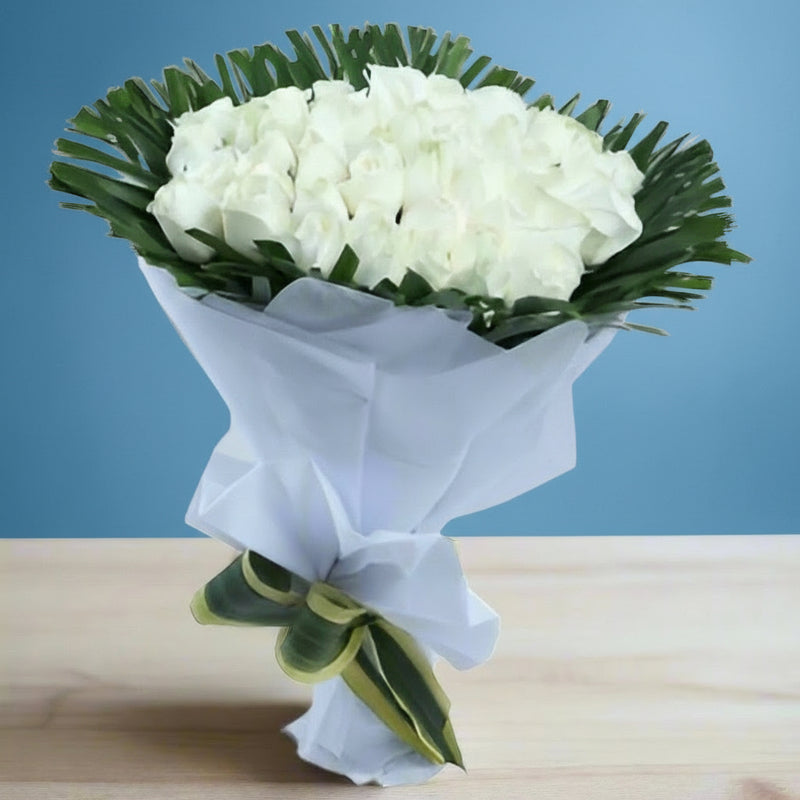 Order White Roses Bunch Online Delivery in India