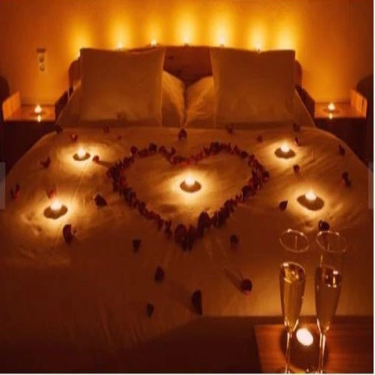 Surprise Anniversary Love – India