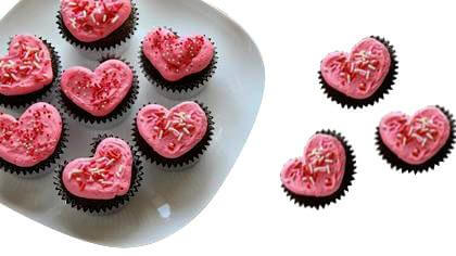 Heart Shape Chocolate Valentine Cup Cake 10 Piece