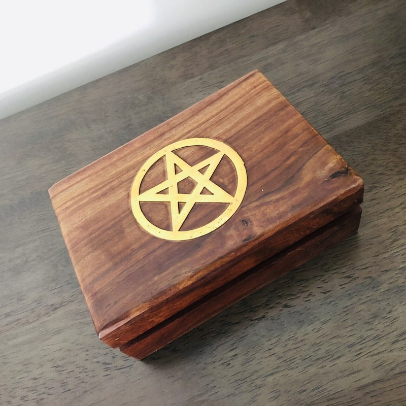 Wooden Handmade Carved Box with pistachio Nuts - FOR AUSTRALIA
