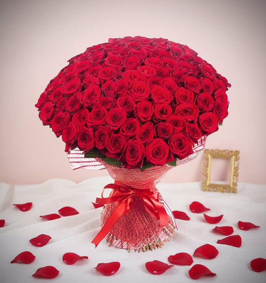 100 Red roses bouquet
