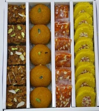 Dry Fruit Patthesa, Bombay Halwa, Moti Choor Laddu, Dhoda Barfi 1Kg